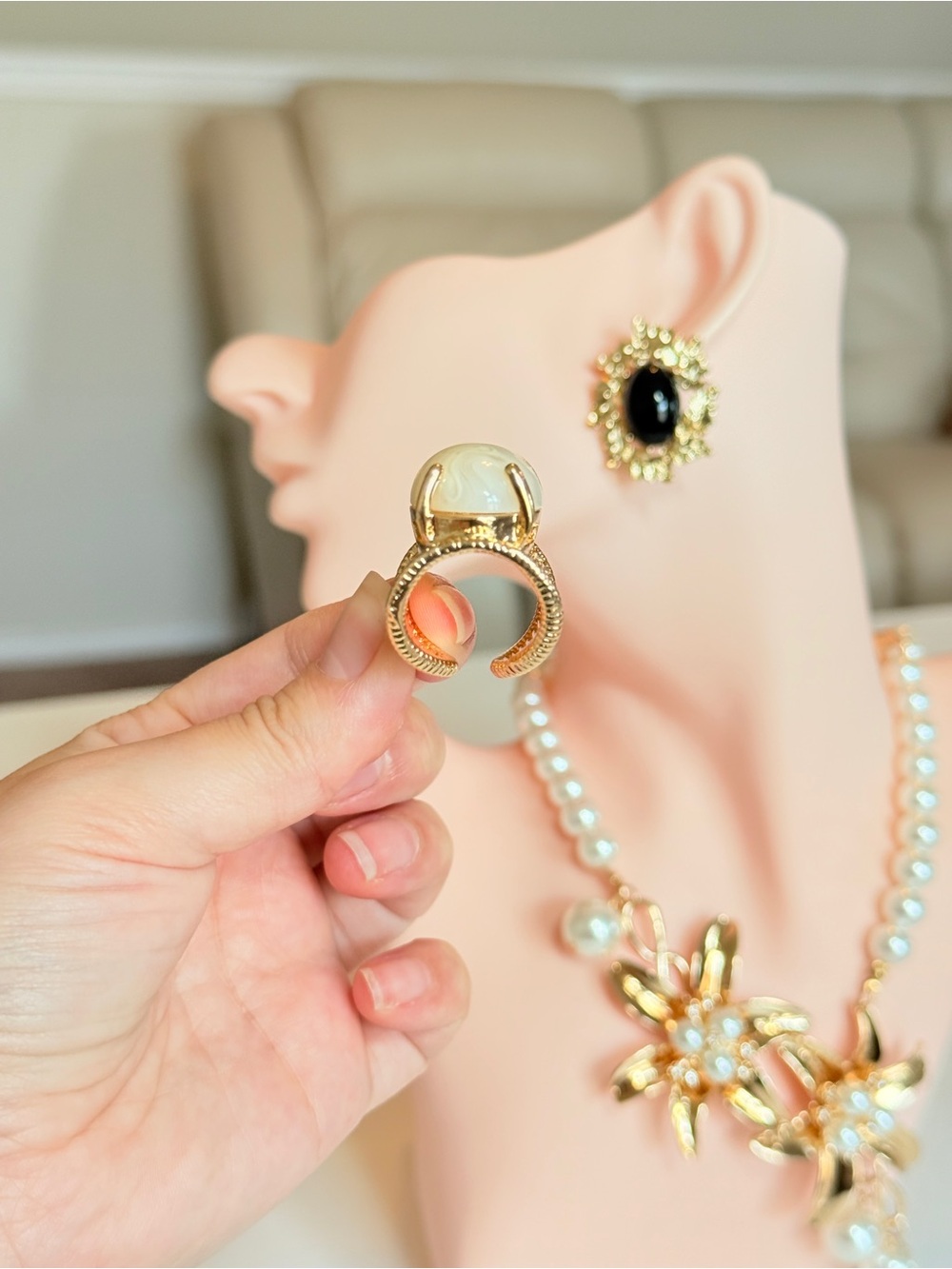 Gold-Tone Carved Cream Cameo Statement Ring - Picture 8 of 11